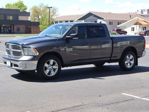 Used 2019 RAM 1500 Big Horn AWD/4WD image 10
