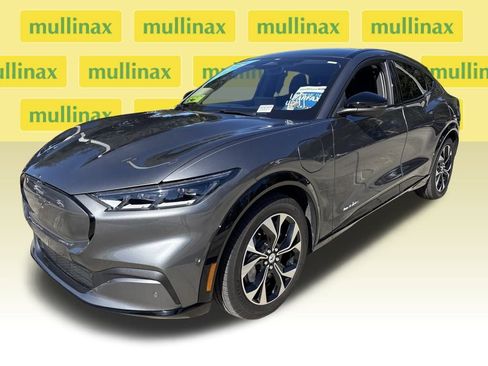 Certified 2023 Ford Mustang Mach-E Premium image 8