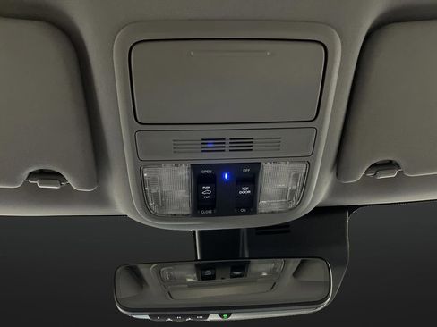 Used 2021 Honda Pilot Special Edition image 26