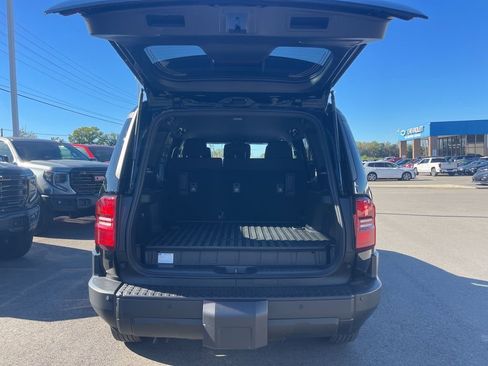 Used 2025 Toyota Land Cruiser 1958 image 29