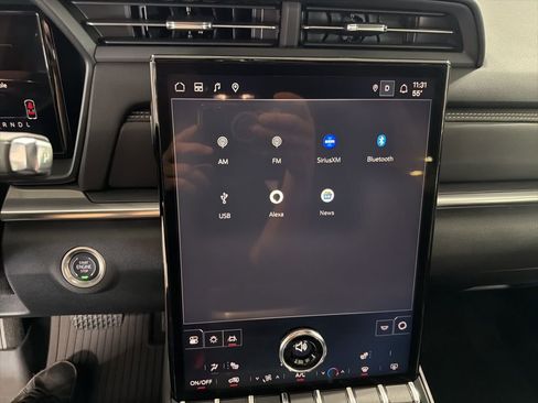 Certified 2025 GMC Terrain Elevation AWD/4WD image 27