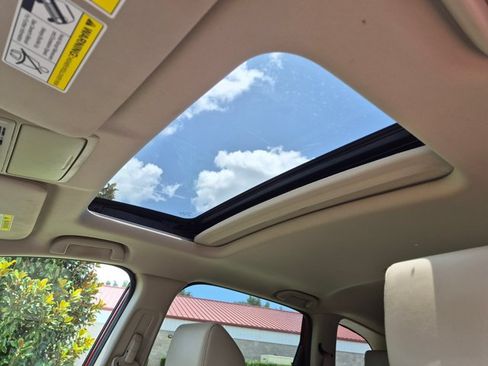 Used 2017 Honda CR-V EX-L image 10