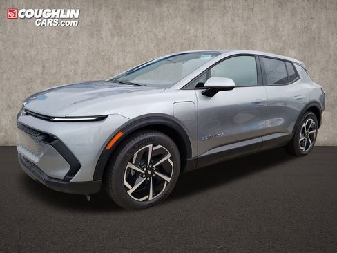 New 2026 Chevrolet Equinox EV LT image 2