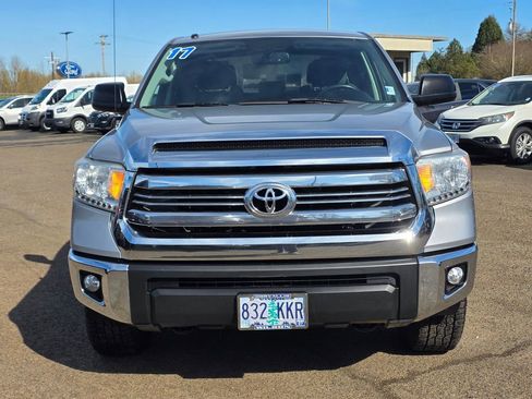 Used 2017 Toyota Tundra SR5 w/ TRD Off Road Package image 7