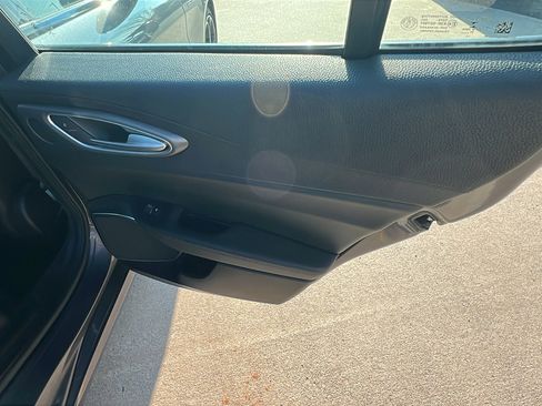 Used 2022 Alfa Romeo Giulia Veloce image 21