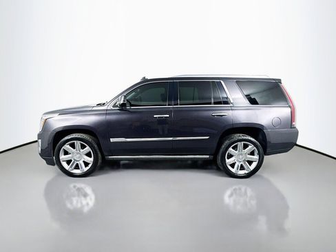 Used 2016 Cadillac Escalade Premium image 2