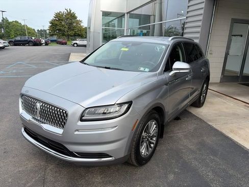 Used 2021 Lincoln Nautilus AWD w/ Equipment Group 101A image 2