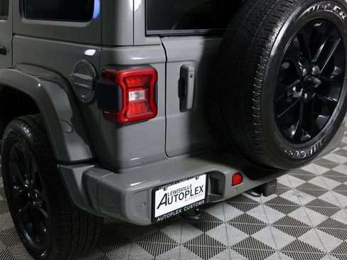 Used 2022 Jeep Wrangler Unlimited Sahara image 51