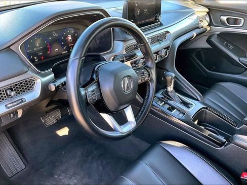 Used 2024 Acura Integra image 11