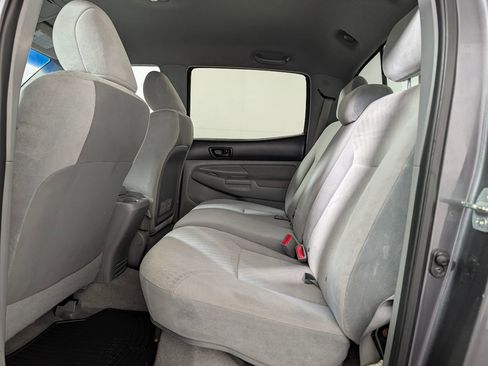 Used 2011 Toyota Tacoma PreRunner w/ SR5 Pkg #2 RWD image 10