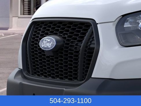 New 2026 Ford Transit 250 148 Medium Roof RWD image 19