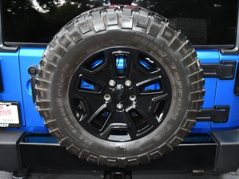 Used 2016 Jeep Wrangler Unlimited Sport AWD/4WD image 36