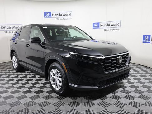 Used 2026 Honda CR-V LX image 3