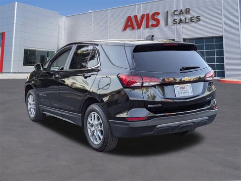Used 2024 Chevrolet Equinox LT image 9