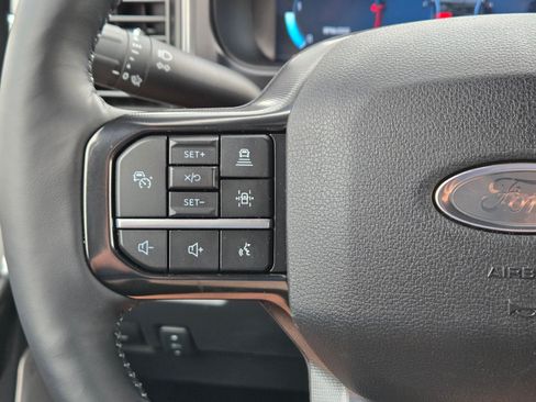 Used 2026 Ford F450 Platinum AWD/4WD image 25