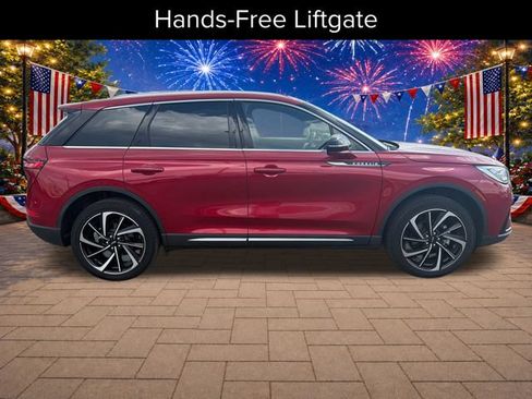 Certified 2024 Lincoln Corsair Reserve w/ Equipment Group 201A AWD/4WD image 8