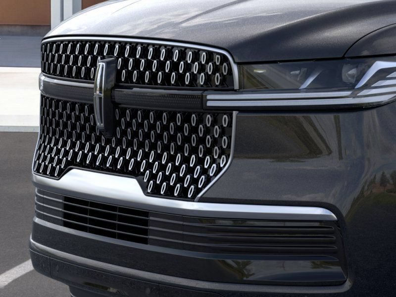 New 2026 Lincoln Navigator Premiere AWD/4WD image 44