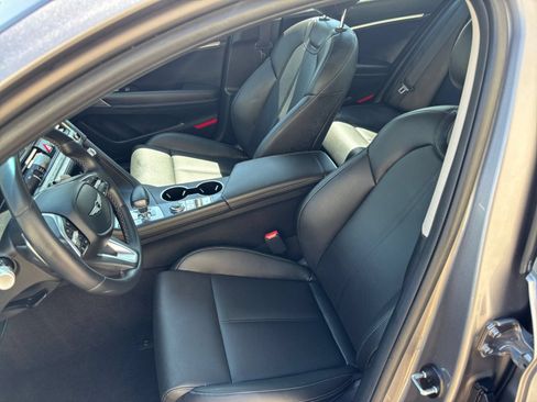 Used 2026 Genesis G70 2.5T RWD image 38