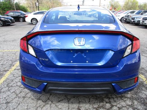 Used 2019 Honda Civic EX image 16