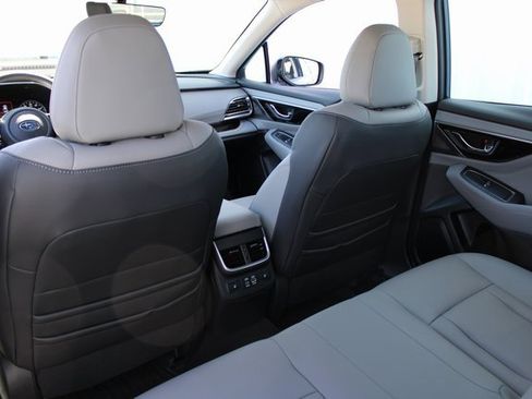 Certified 2025 Subaru Legacy Limited image 17