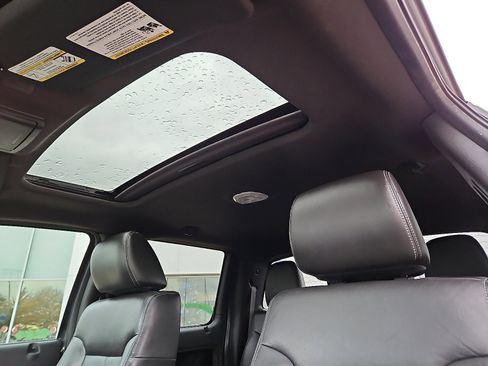 Used 2011 Ford F150 FX4 w/ FX Luxury Pkg image 12