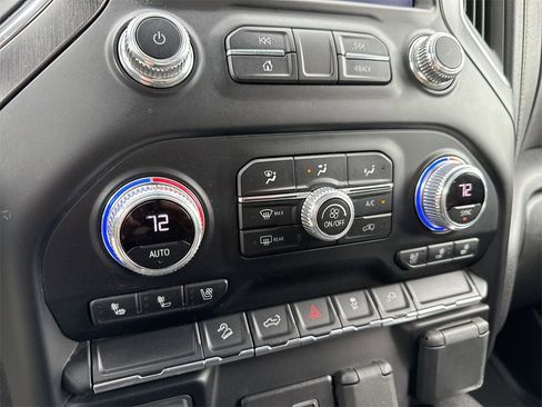 Certified 2023 GMC Sierra 3500 AT4 image 37