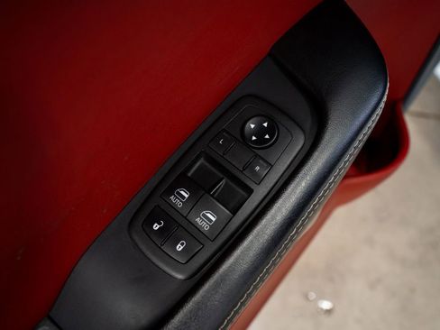 Used 2019 Dodge Challenger SRT Hellcat w/ Widebody Package RWD image 24
