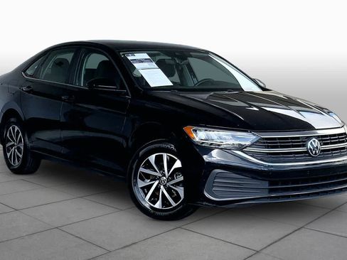 Used 2024 Volkswagen Jetta S FWD image 3