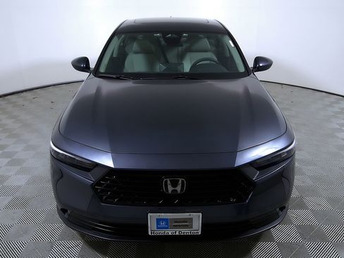 Used 2024 Honda Accord EX image 4