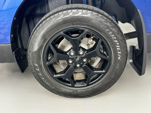 Used 2023 Ford Maverick Lariat w/ Lariat Luxury Package AWD/4WD image 11