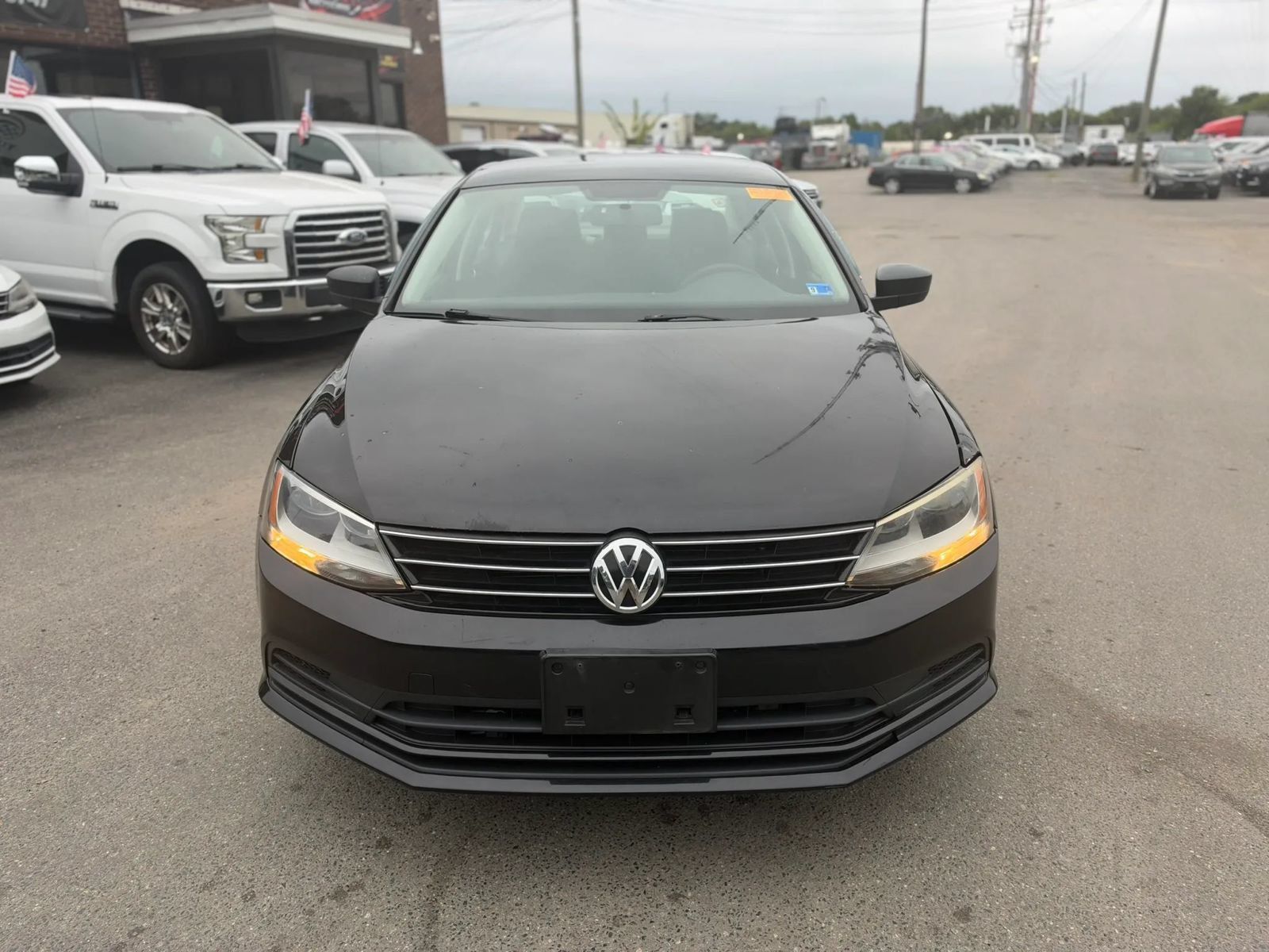 Used 2016 Volkswagen Jetta SE FWD image 8