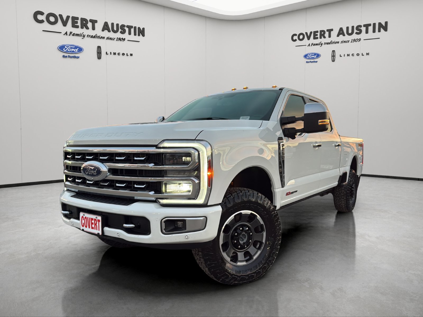 Used 2024 Ford F250 Platinum w/ Tremor Off-Road Package AWD/4WD image 1
