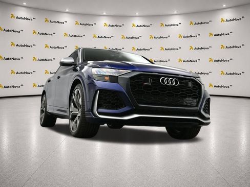 Used 2022 Audi RS Q8 w/ Luxury Package AWD/4WD image 48