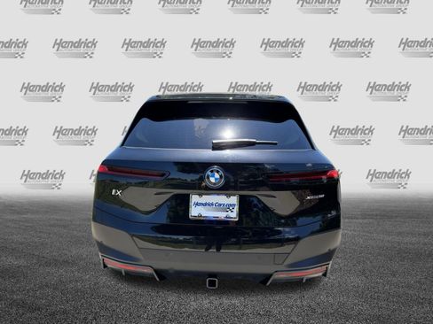 Used 2024 BMW iX xDrive50 w/ Convenience Package AWD/4WD image 10