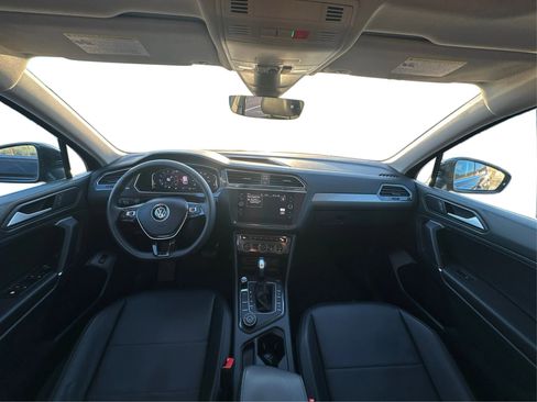 Used 2020 Volkswagen Tiguan SEL w/ Tiguan Two-Row MDO Package AWD/4WD image 13