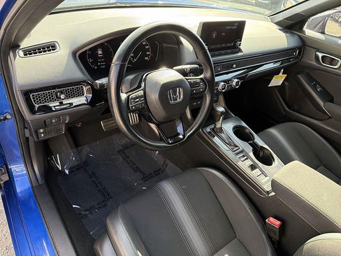Used 2023 Honda Civic Sport image 9