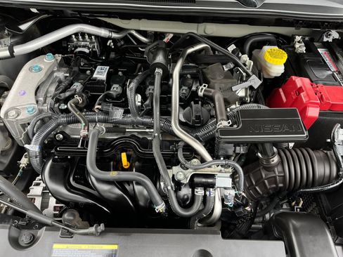 Used 2025 Nissan Sentra SV image 32