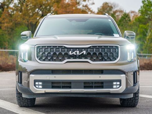 Used 2023 Kia Telluride SX Prestige X-Pro image 2