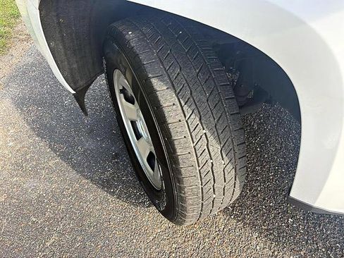 Used 2022 Chevrolet Colorado W/T image 39