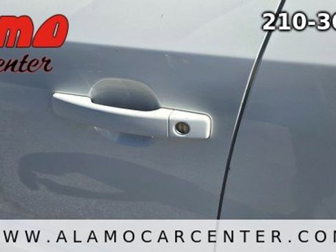 Used 2018 Kia Soul + FWD image 10