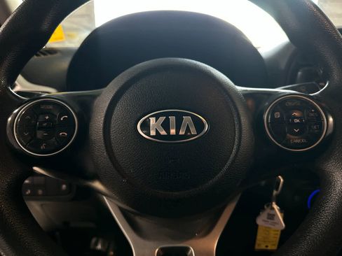 Used 2020 Kia Soul S image 23