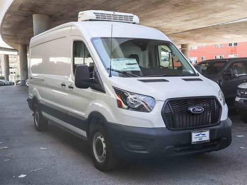 New 2025 Ford Transit 250 148 Medium Roof image 3