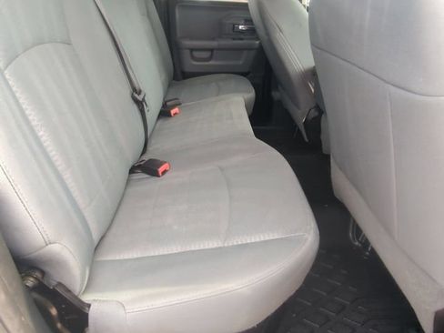 Used 2017 RAM 1500 Classic SLT AWD/4WD image 23