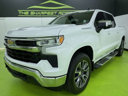 Used 2025 Chevrolet Silverado 1500 LT w/ Safety Package image 5