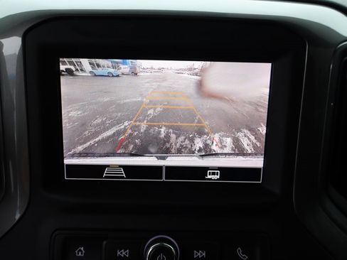 Used 2024 GMC Sierra 2500 Pro w/ Convenience Package image 10