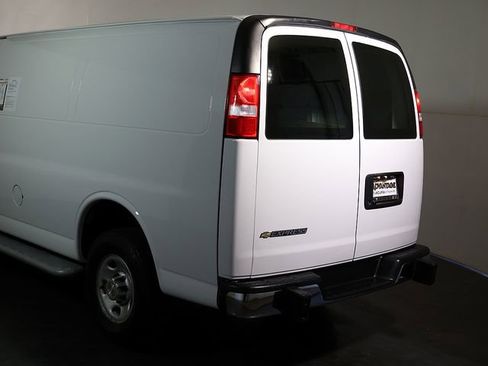 Used 2024 Chevrolet Express 2500 w/ Driver Convenience Package RWD image 11