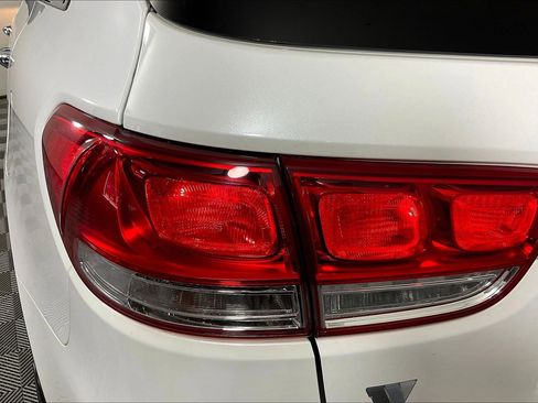 Used 2017 Kia Sorento EX AWD/4WD image 23