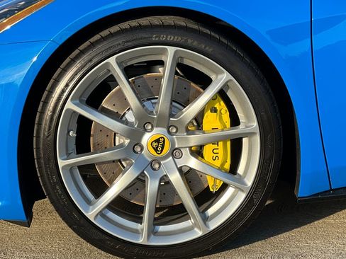 New 2025 Lotus Emira image 23