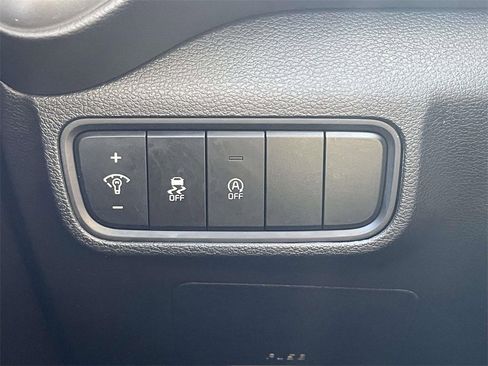 Used 2024 Kia Soul LX w/ Option Group 015 image 17