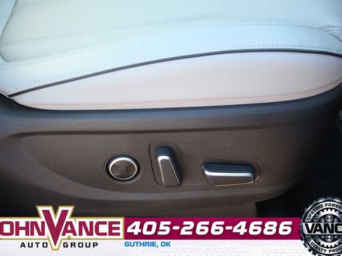 Used 2025 Hyundai Palisade SEL image 18